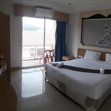 Red Sapphire Hotel Patong المظهر الخارجي الصورة